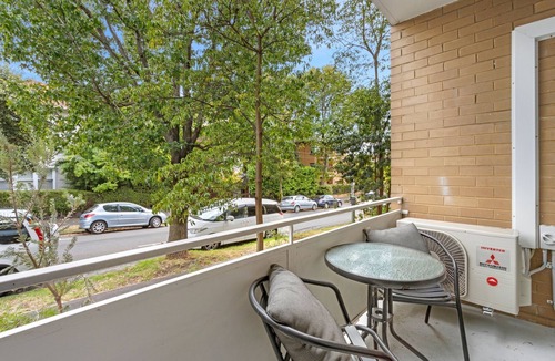 St Kilda Apartment | St Keildon