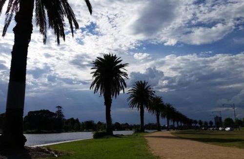 St Kilda Apartment | St Kilda Penthouse, Views, Spa by Custom Bnb Hosting