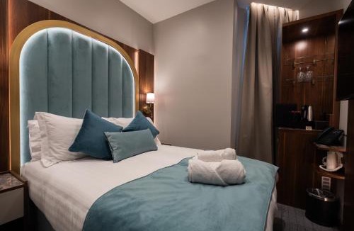 Earl's Court Hotel | St Mark's - Merit Hotels