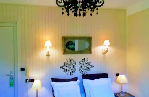 Casteil Bed & Breakfast | St Martin du Canigou Chambre et Table d'Hôte de Charme