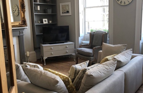 Stamford Apartment | St Martins Apartment