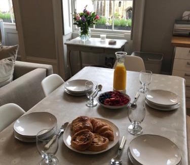 Stamford Apartment | St Martins Apartment Stamford