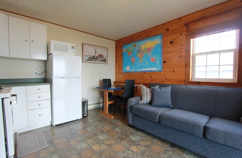 Bay View Apartment | St. Martins Sea Caves · Oceanfront Retreat
