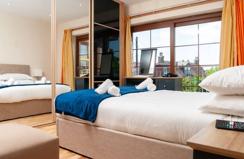 MacMerry House | St. Martins House