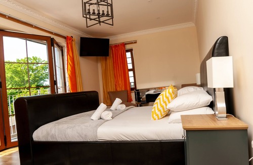 MacMerry House | St. Martins House