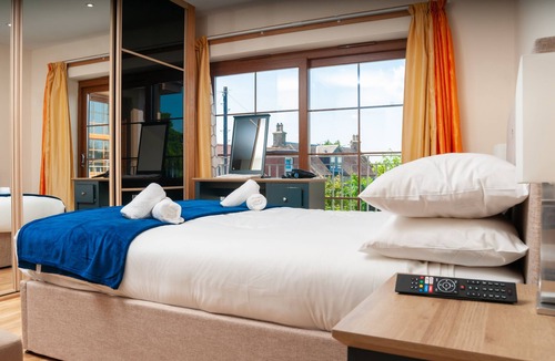 MacMerry House | St. Martins House