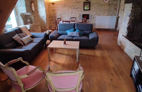 Saint-Medard House | ST MEDARD TYPICAL HOUSE LOT WITH POOL