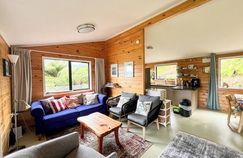 Saint Omer House | St Omer Hideaway: Love At First Sight