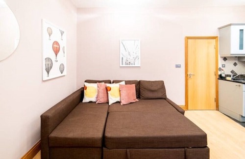 Cheap Apartment | St Paul Cathedral-City of London]London Apartment