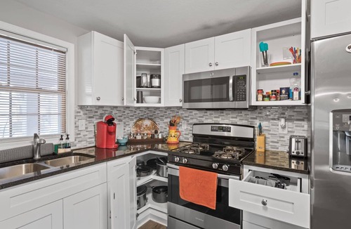 North End House | St. Paul Family Getaway: 3BR House with Backyard
