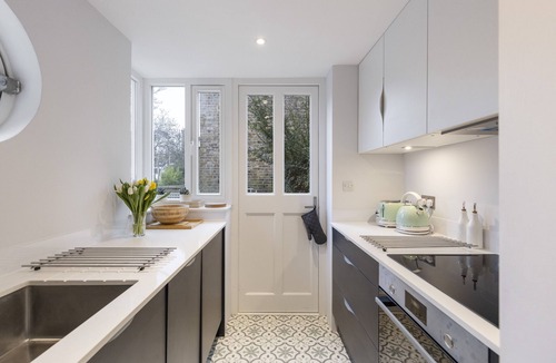 Canonbury House | St Paul's Lodge