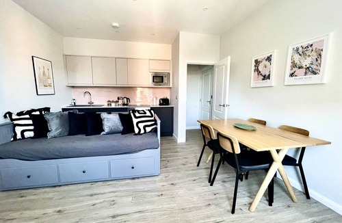 Saint Paul's Apartment | St Paul's Suites - Apartment 4