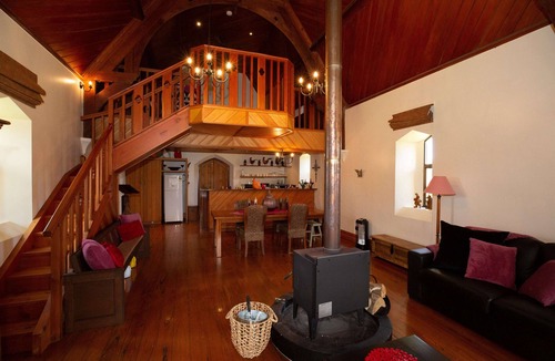 Cape Bridgewater House | St. Peter's Accommodation Cape Bridgewater