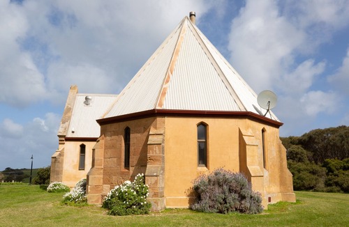 Cape Bridgewater House | St. Peter's Accommodation Cape Bridgewater