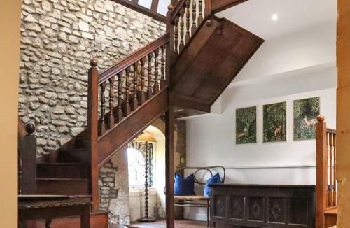 Highway House | St Peters