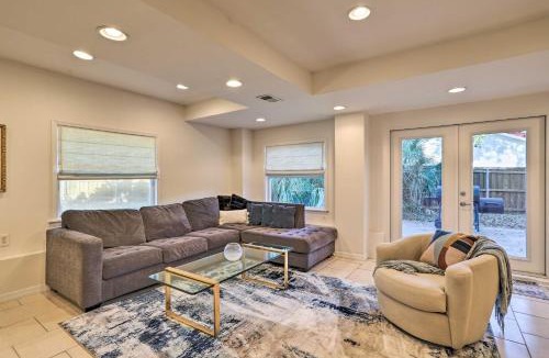 Coquina Key House | St Petersburg Hideaway w/Fire Pit & Grill!