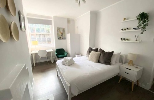 St. Pancras and Somers Town Apartment | St Pracras Heaven