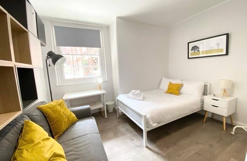 St. Pancras and Somers Town Apartment | St Pracras Heaven