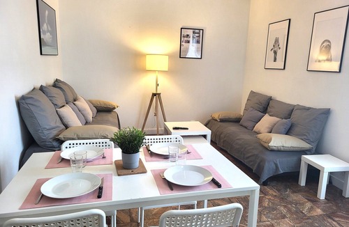 Trappes Apartment | St Quentin en Yvelines : Grand Studio Avec Parking