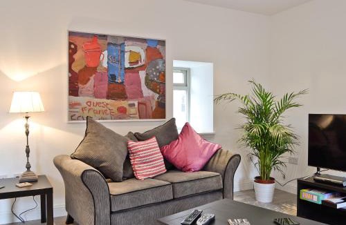 Alexandria House | St Ronan's Place