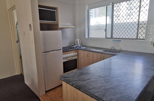 Surfers Paradise Apartment | St Tropez Apartments