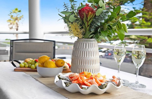 Kiama Apartment | St Tropez Beachside Luxe