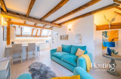 Marlow Apartment | Stable Annex Bisham - Vibrant 1 Bed With Parking