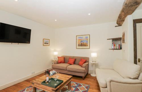 Nettleton House | Stable Cottage