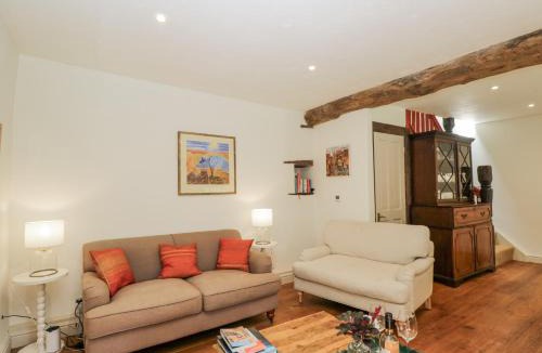 Nettleton House | Stable Cottage