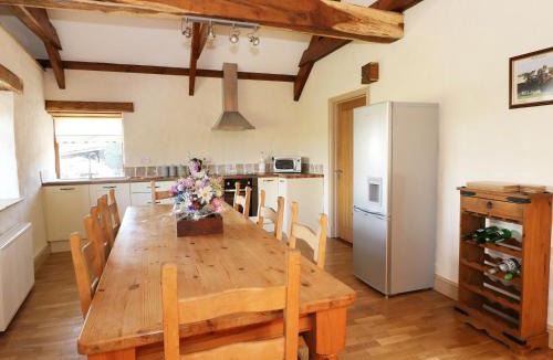 Efailwen House | Stable Cottage