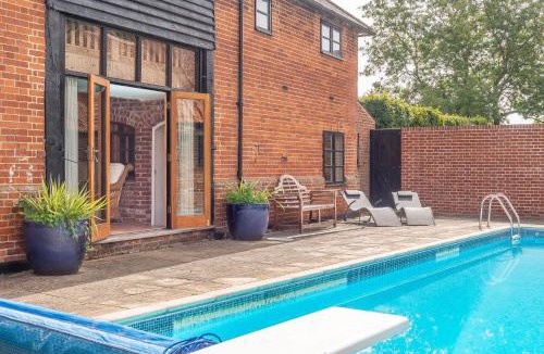 Ipswich House | Stable Cottage