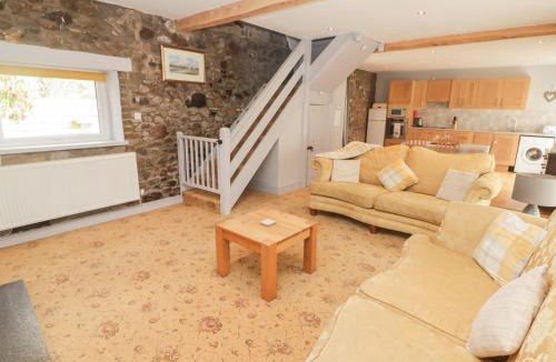 Templeton House | Stable Cottage, Narberth