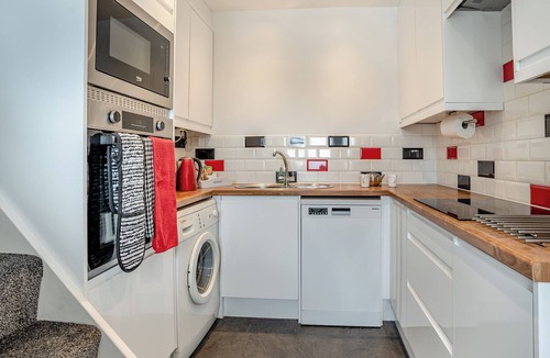 Amroth Cottage | Stable Cottage - UK10694