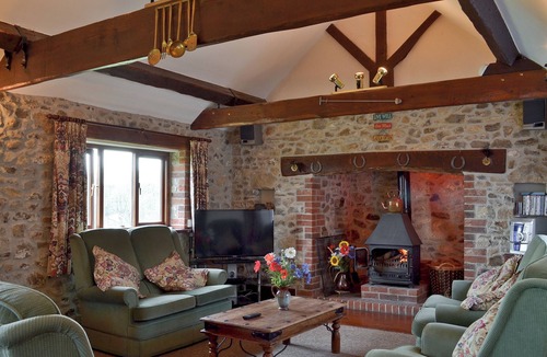 Colyton Cottage | STABLE COTTAGE - W40643