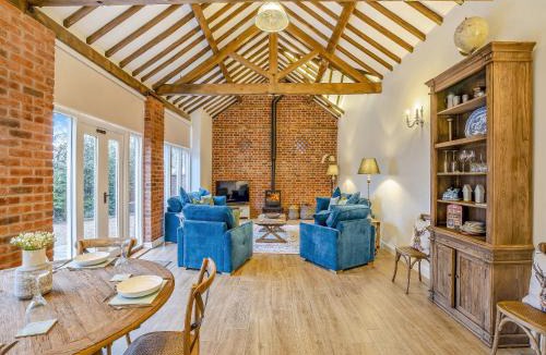 Whitchurch House | Stable End