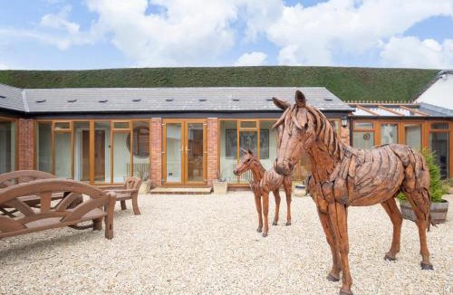 Shurdington Bed & Breakfast | Stable Lodge - Boutique Bed & Breakfast