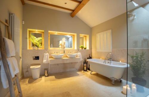 Shurdington Bed & Breakfast | Stable Lodge - Boutique Bed & Breakfast