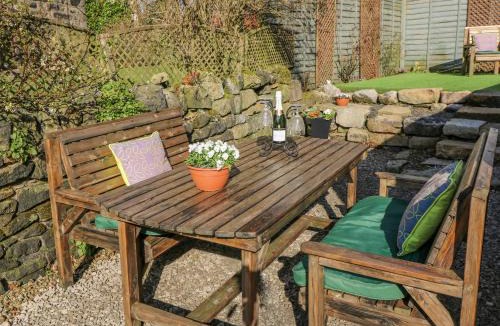 Walsden House | Stables Cottage