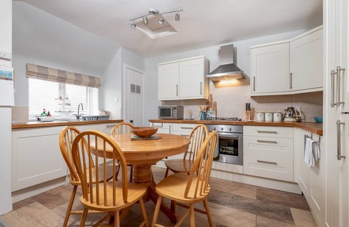 Earlsferry Ski Chalet | Stables Loft | Elie