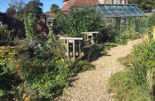 Great Chishall House | STACK YARD COTTAGE.