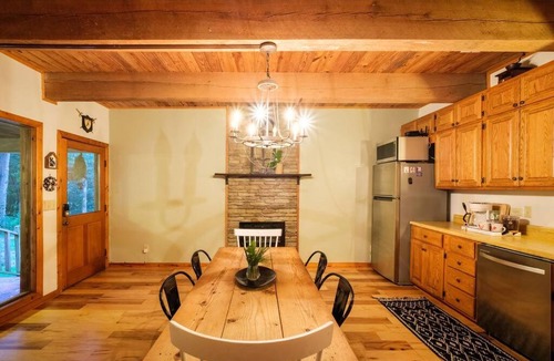 Ellijay House | StackRock Cabin in Blue Ridge Mountains