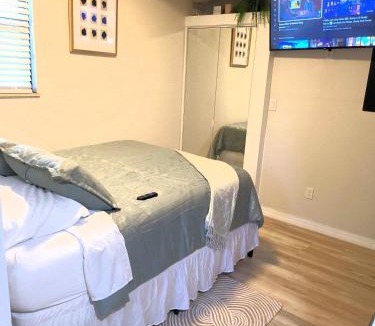 Fairview Heights Apartment | Stacy's Retreat