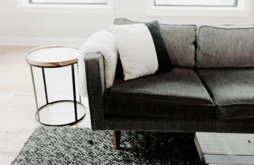 Babe Denny Apartment | Stadium Lofts on Meridian