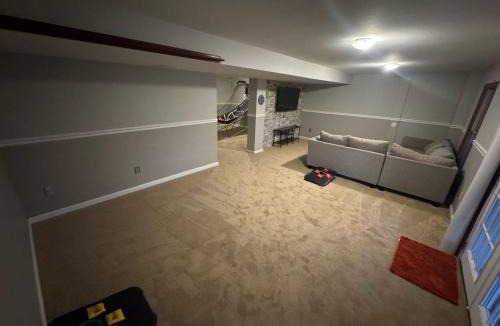 Weldon Spring Heights House | Stafford Court Escape by Stay Lage