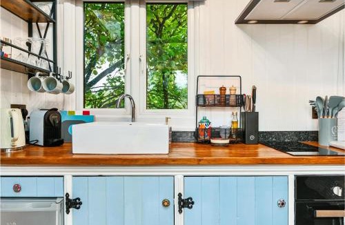 Blackham House | Stag Shepherds Hut