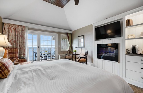 York Harbor Bed & Breakfast | Stage Neck Inn