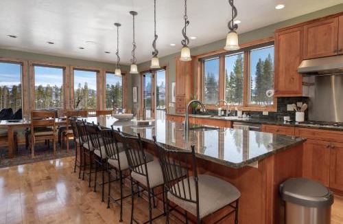 Granby House | Stagecoach Cabin home
