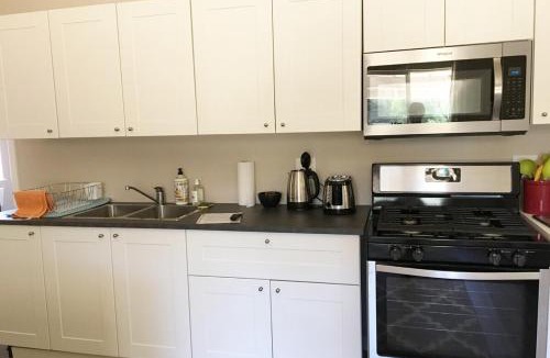 Middletown Apartment | Stagecoach Cottage