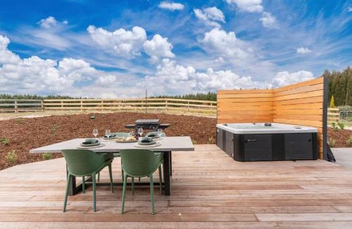 Taupo Apartment | Stagford Barn - with private Hot Tub