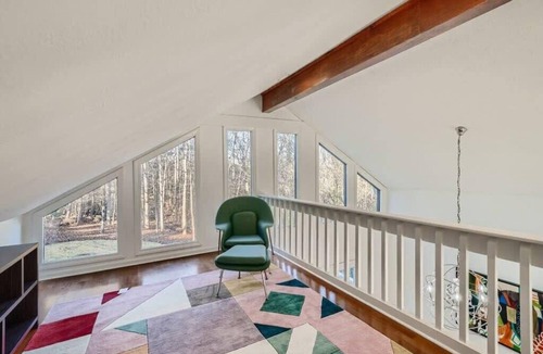 North Buckhead House | Stairway to Heaven